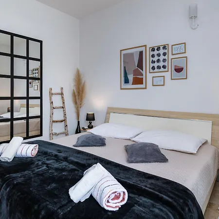 Apartment Mima By Interhome